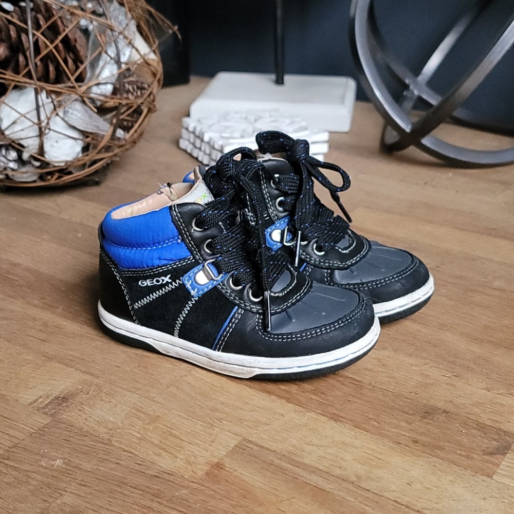 Geox Boys All Weather Sneaker